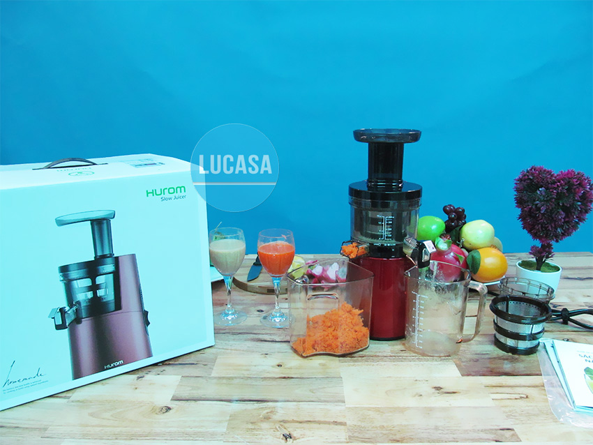 Hình ảnh thực tế : Máy ép trái cây tốc độ chậm Hurom H-AA-RBE17